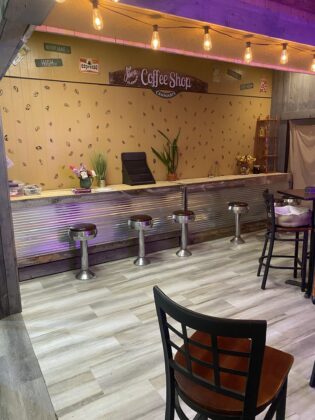 kush kafe coffee shop 315x420