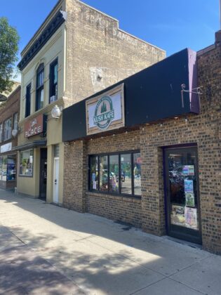 kush kafe store front 315x420