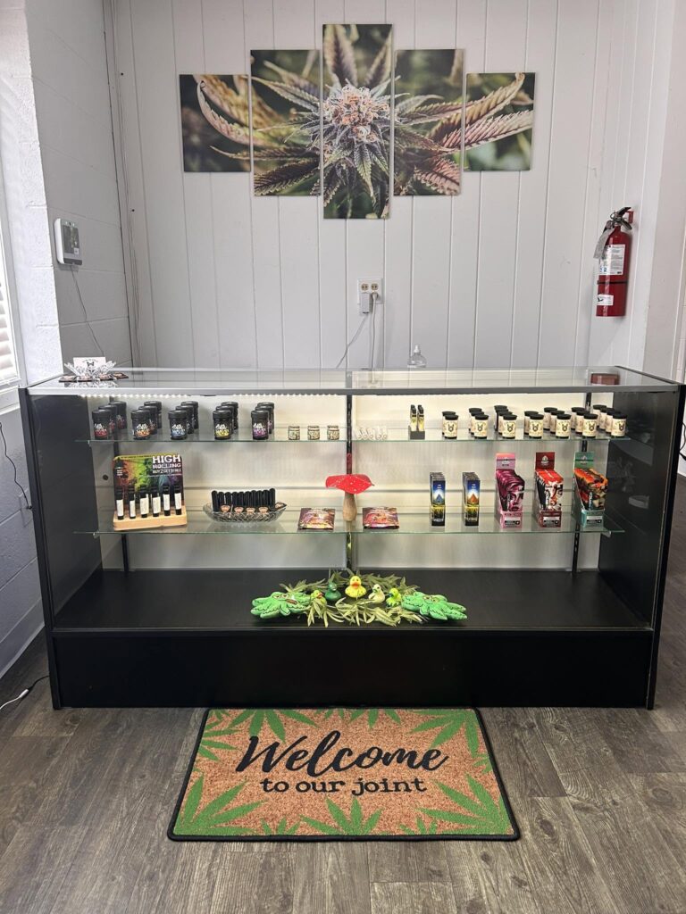 pakalolo inside store
